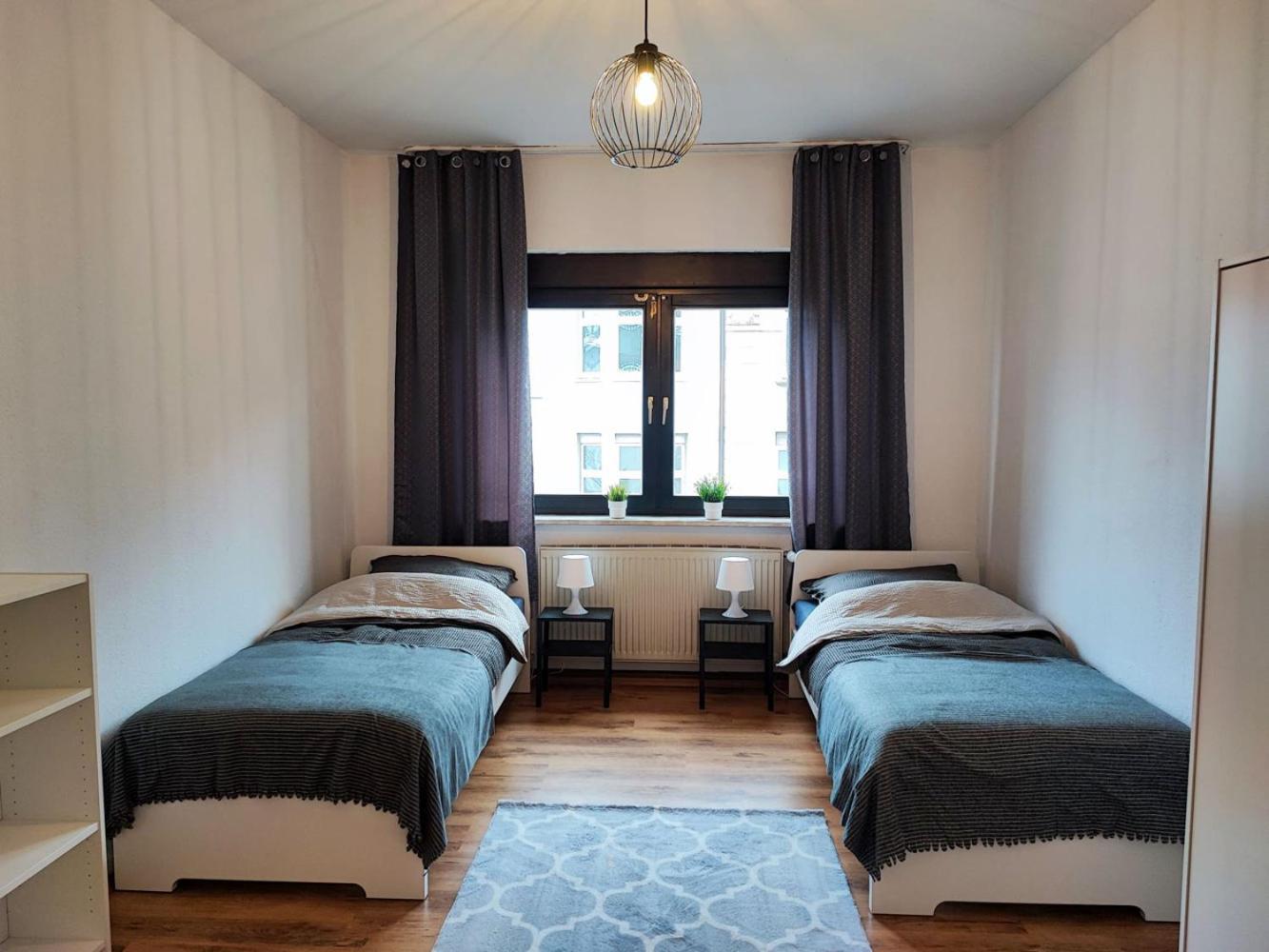 Cozy Apartment With Garden In Gelsenkirchen Eksteriør billede