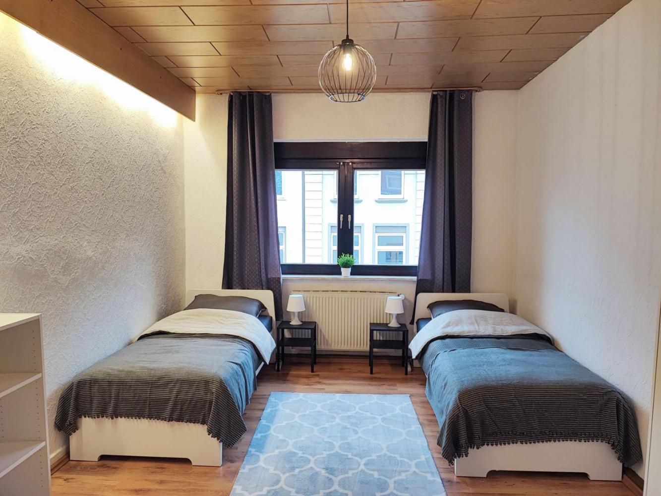 Cozy Apartment With Garden In Gelsenkirchen Eksteriør billede